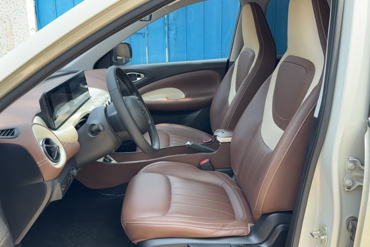 Used Wuling Bingo 2023 203km Comfort Edition Left Front Seat