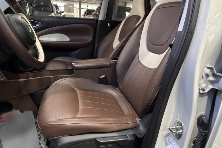 Used Wuling Bingo 2023 333km Enjoy+ Version Left Front Seat