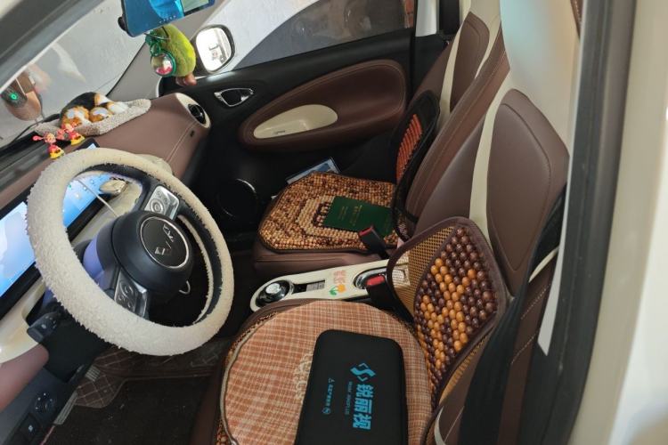 Used Wuling Bingo 2023 410 km Lingxi Deluxe Edition Left Front Seat