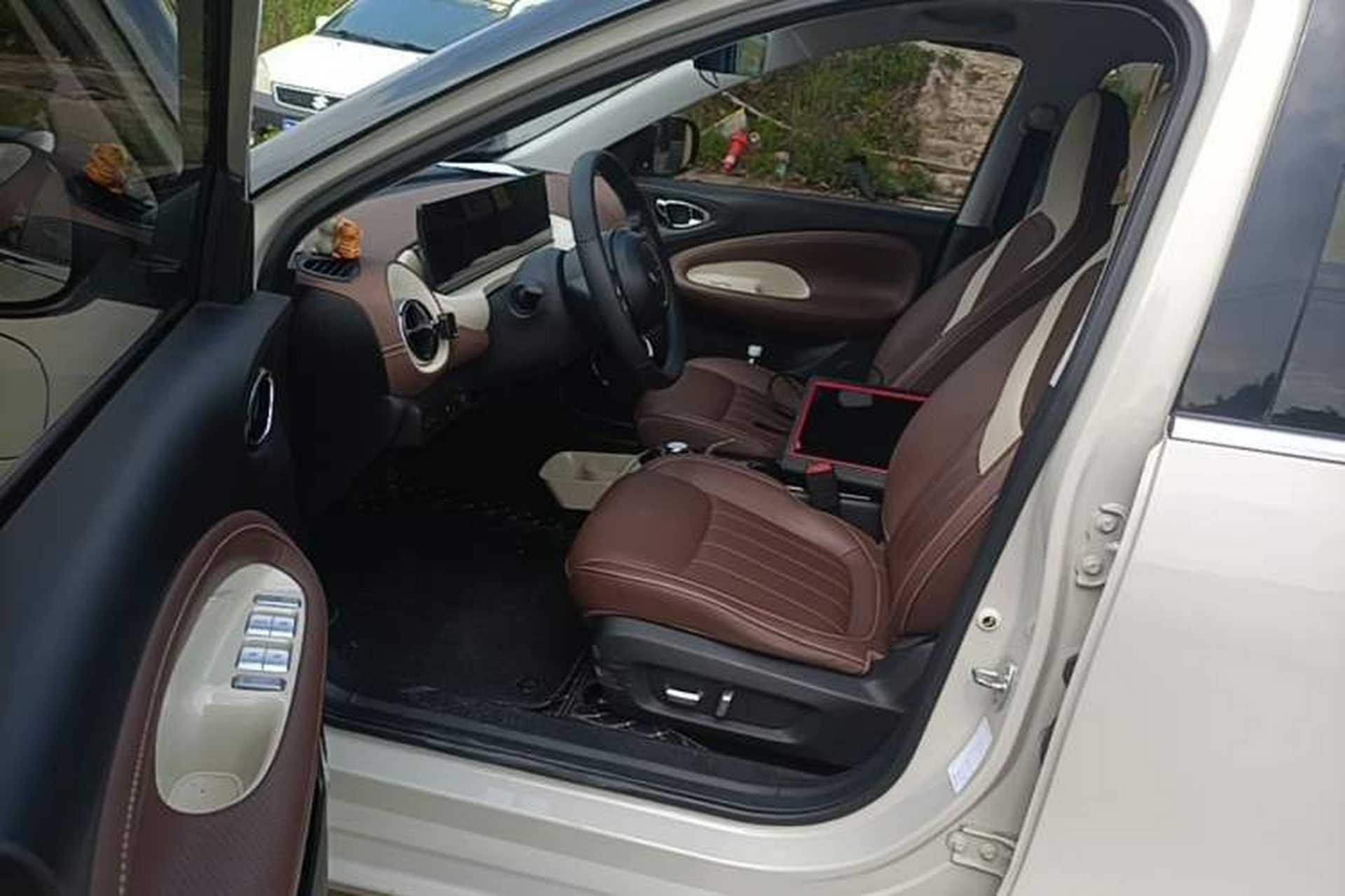 Used Wuling Bingo 2023 333 km Lingxi Connected+ Version Left Front Seat