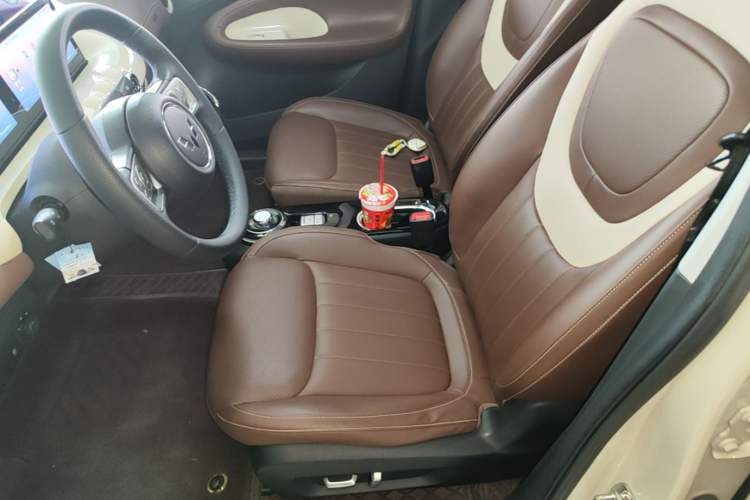 Used Wuling Bingo 2023 333 km Lingxi Connected Version Left Front Seat