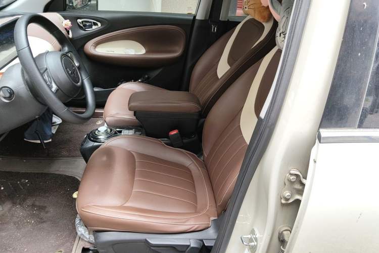 Used Wuling Bingo 2023 333 km Enjoyment Version Left Front Seat