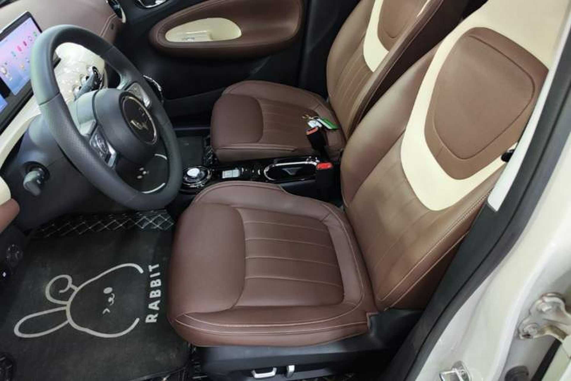 Used Wuling Bingo 2023 333 km Lingxi Connected Version Left Front Seat