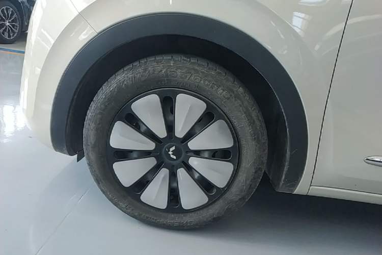 Used Wuling Bingo 2023 203km Comfort Edition Left Front Wheel Hub