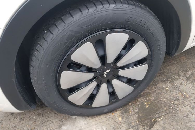 Used Wuling Bingo 2023 333km Enjoy+ Version Left Front Wheel Hub