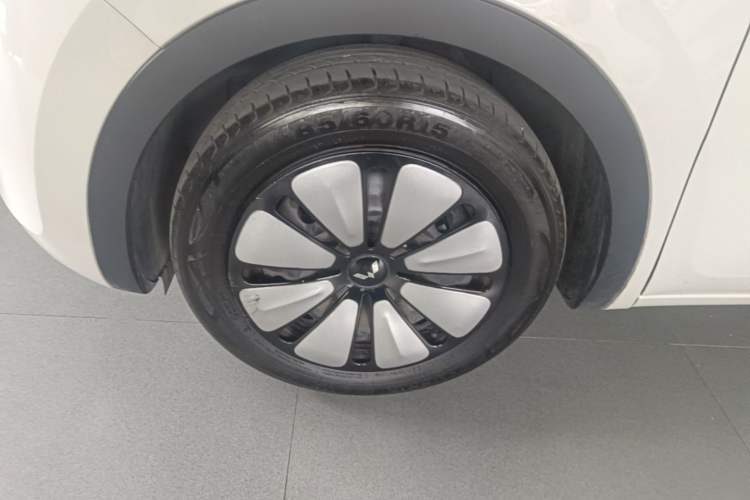 Used Wuling Bingo 2023 333km Enjoy+ Version Left Front Wheel Hub