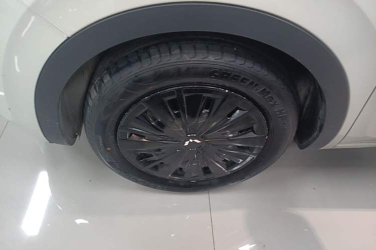 Used Wuling Bingo 2023 333km Enjoy+ Version Left Front Wheel Hub