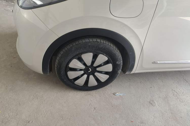 Used Wuling Bingo 2023 333km Enjoy+ Version Left Front Wheel Hub