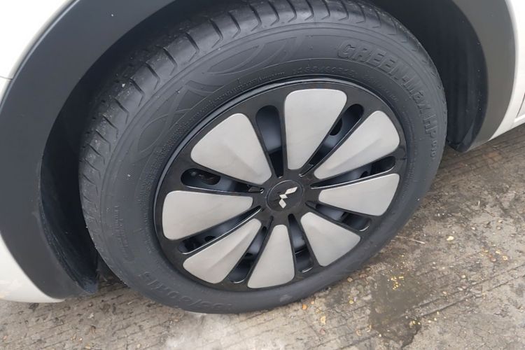 Used Wuling Bingo 2023 333km Enjoy+ Version Left Front Wheel Hub