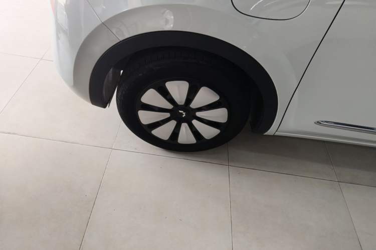 Used Wuling Bingo 2023 333km Enjoy+ Version Left Front Wheel Hub