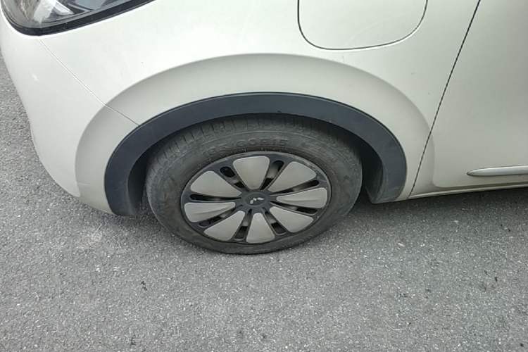 Used Wuling Bingo 2023 333km Enjoy+ Version Left Front Wheel Hub