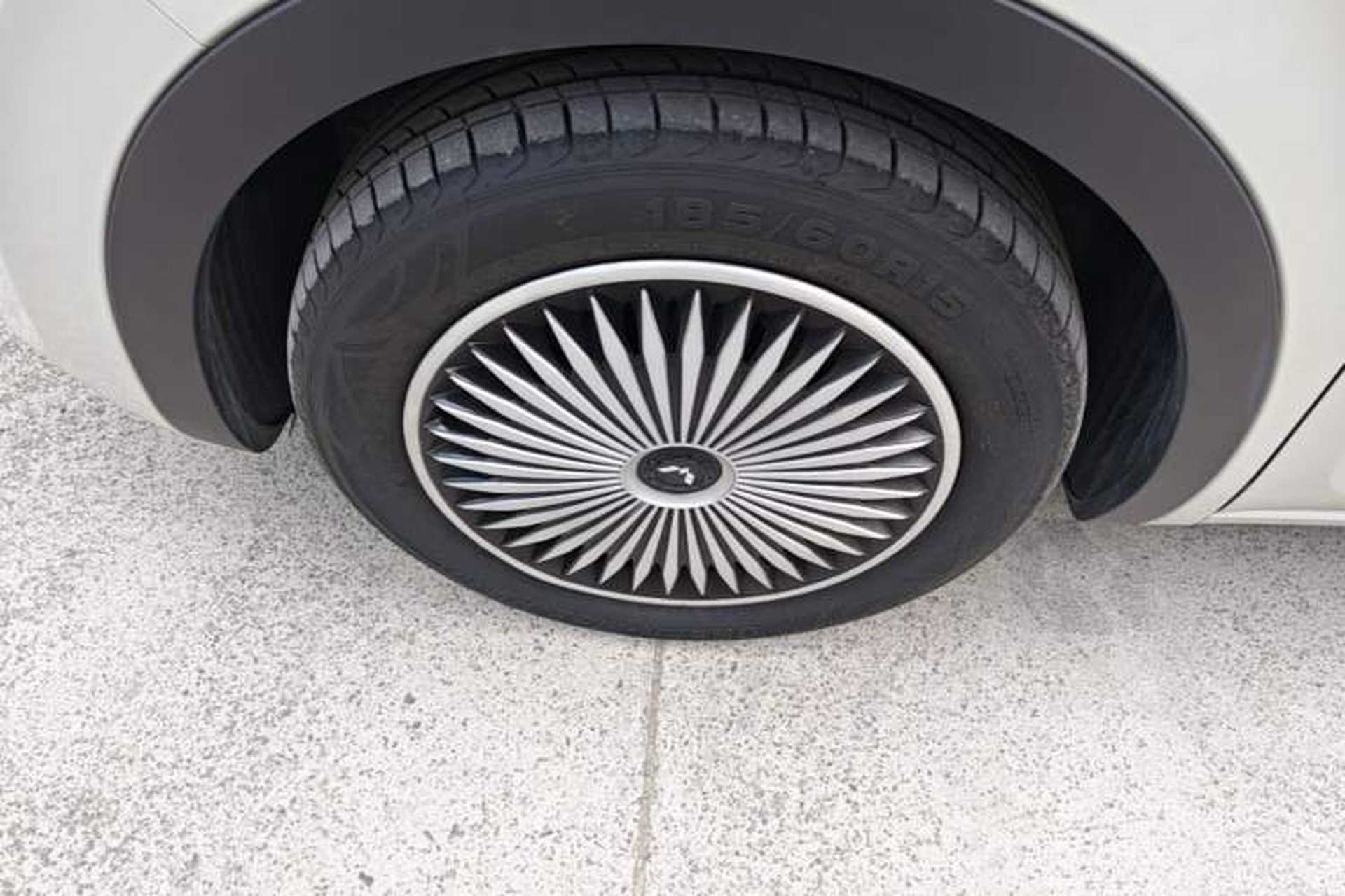 Used Wuling Bingo 2023 203km Light Edition Left Front Wheel Hub