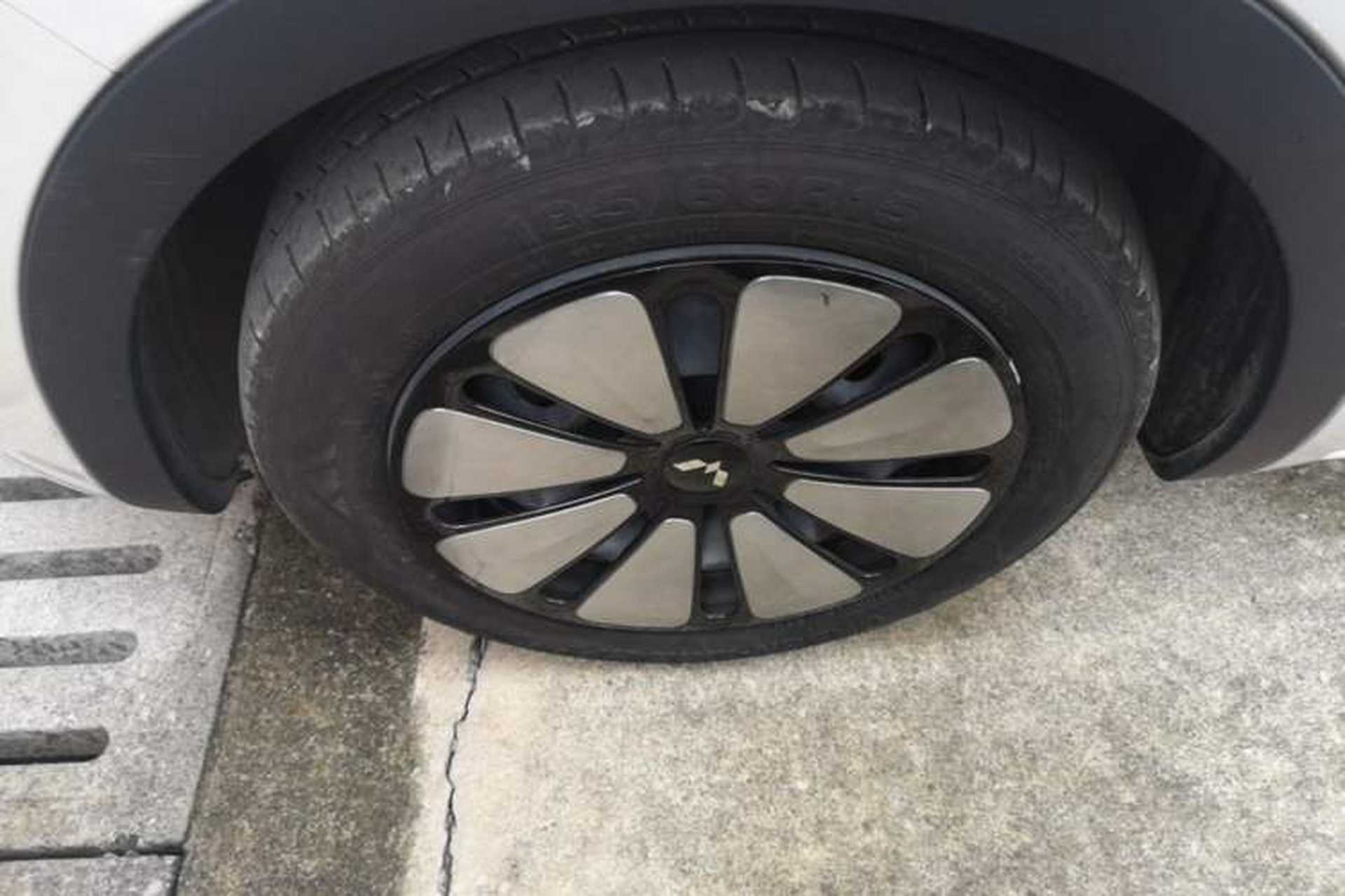 Used Wuling Bingo 2023 333km Enjoy+ Version Left Front Wheel Hub