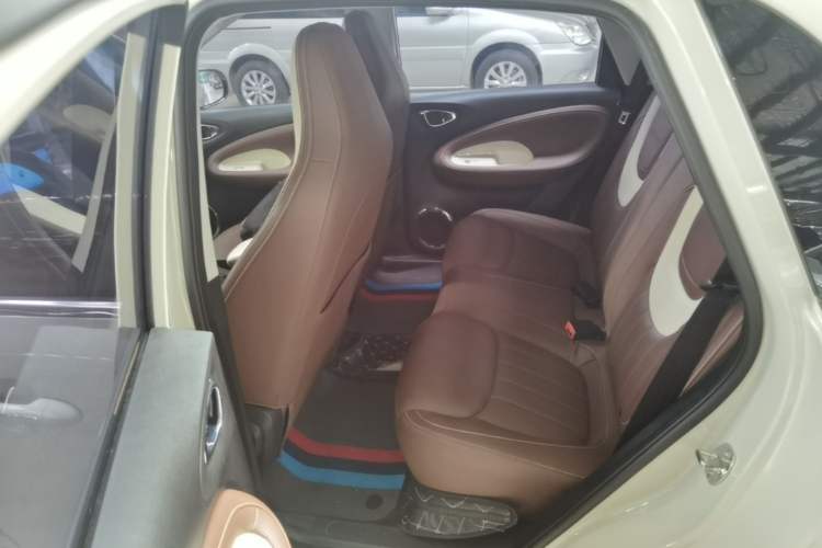 Used Wuling Bingo 2023 203km Comfort Edition Left Rear Seat