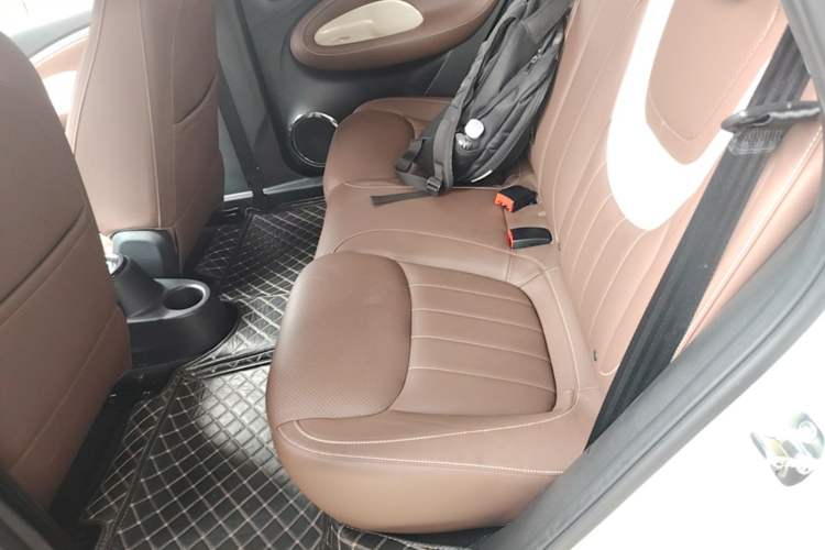 Used Wuling Bingo 2023 410 km Lingxi Deluxe Edition Left Rear Seat