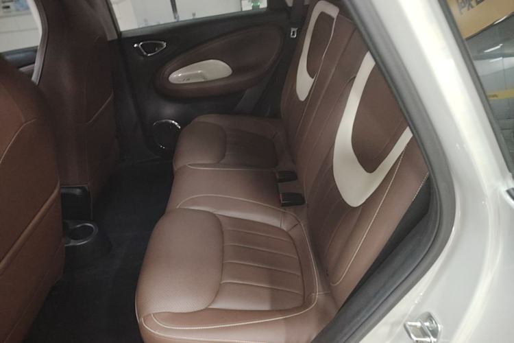 Used Wuling Bingo 2023 333 km Lingxi Connected+ Version Left Rear Seat