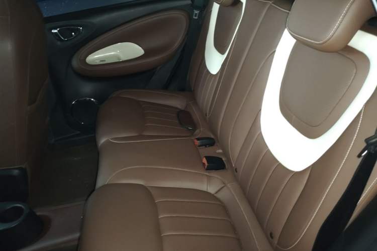 Used Wuling Bingo 2023 203km Comfort Edition Left Rear Seat