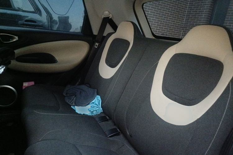 Used Wuling Bingo 2023 203km Light Edition Left Rear Seat