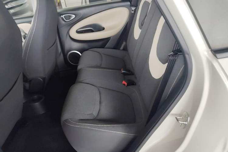 Used Wuling Bingo 2023 333 km Fast-Share Version Left Rear Seat