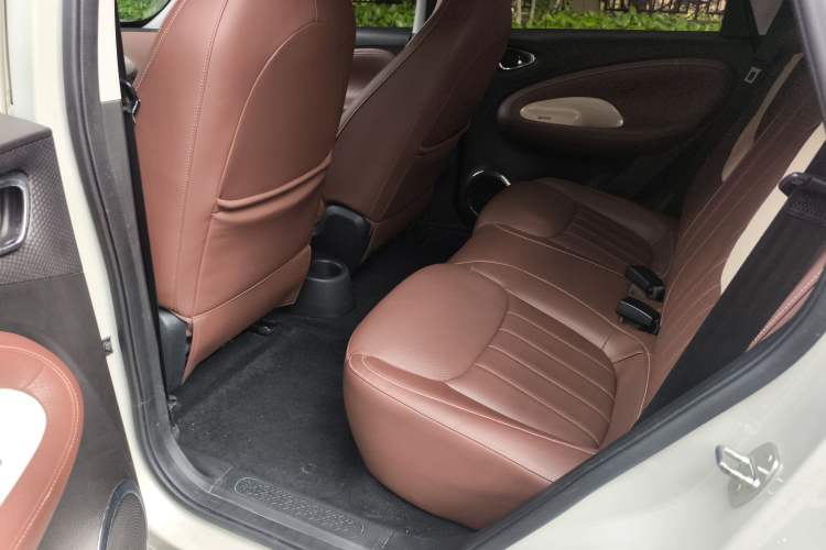Used Wuling Bingo 2023 410 km Lingxi Deluxe Edition Left Rear Seat