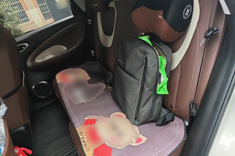 Used Wuling Bingo 2023 333 km Lingxi Connected+ Version Left Rear Seat