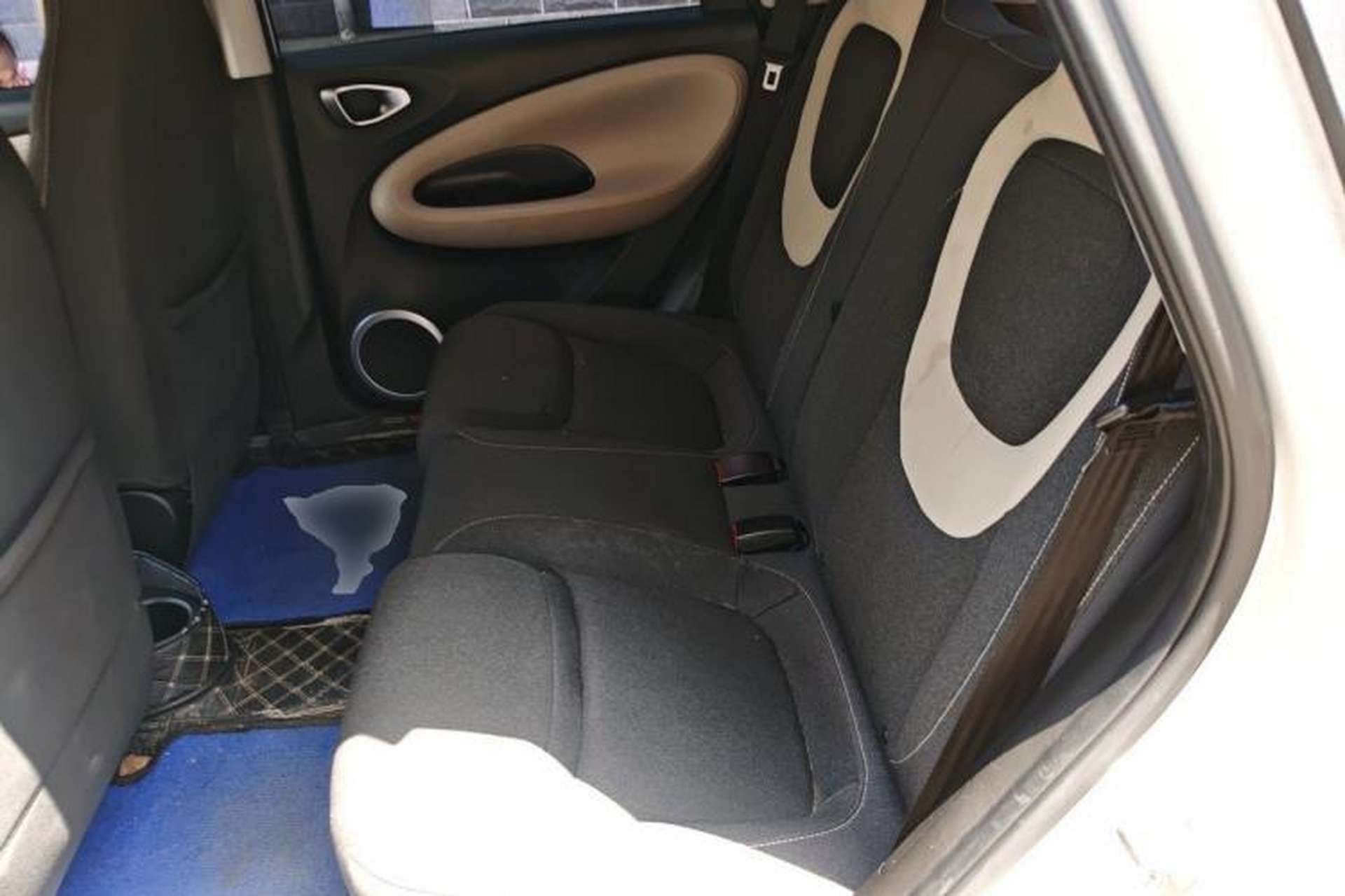 Used Wuling Bingo 2023 333 km Fast-Share Version Left Rear Seat