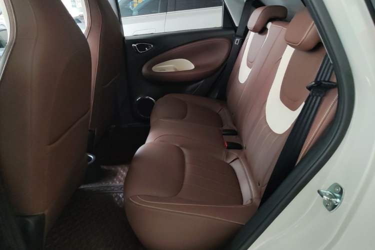 Used Wuling Bingo 2023 333 km Lingxi Connected+ Version Left Rear Seat