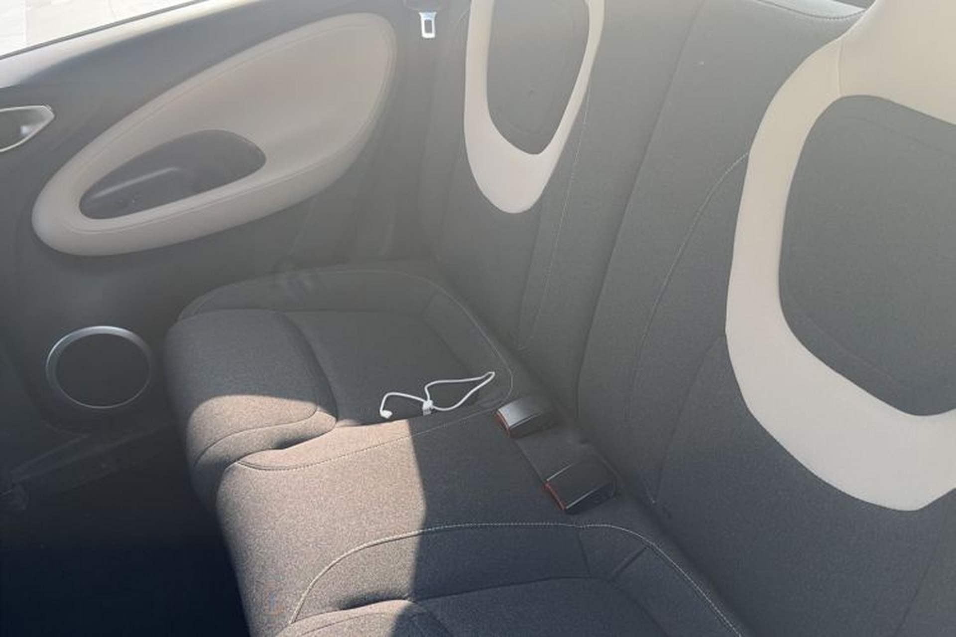 Used Wuling Bingo 2023 203km Light Edition Left Rear Seat