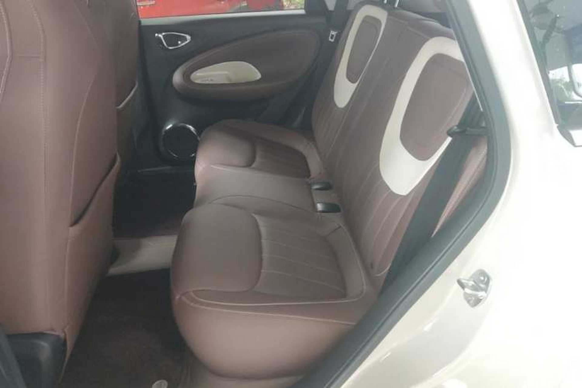Used Wuling Bingo 2023 410 km Lingxi Deluxe Edition Left Rear Seat