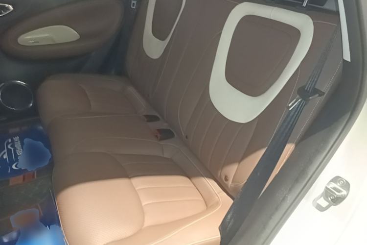 Used Wuling Bingo 2023 333 km Lingxi Connected Version Left Rear Seat