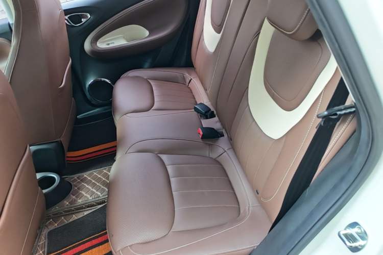 Used Wuling Bingo 2023 203km Comfort Edition Left Rear Seat