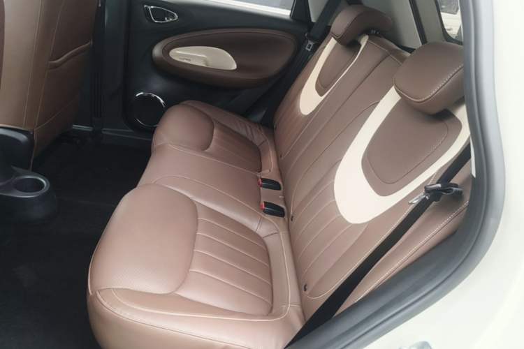 Used Wuling Bingo 2023 333km Enjoy+ Version Left Rear Seat