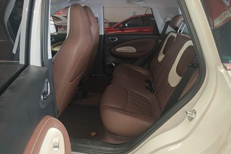 Used Wuling Bingo 2023 410 km Lingxi Deluxe Edition Left Rear Seat