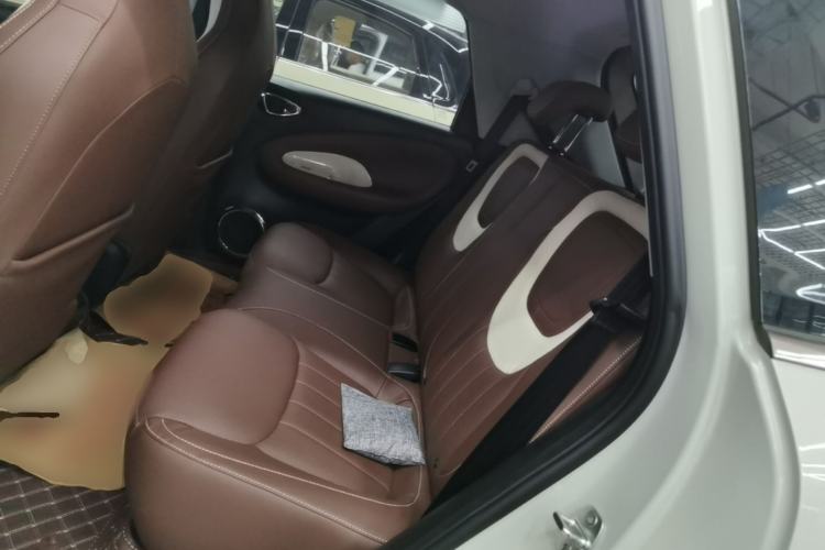 Used Wuling Bingo 2023 333 km Lingxi Connected+ Version Left Rear Seat
