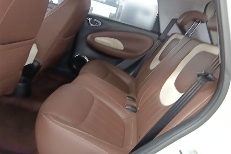 Used Wuling Bingo 2023 333 km Enjoyment Version Left Rear Seat