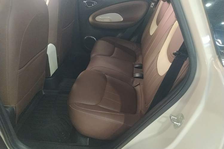 Used Wuling Bingo 2023 203km Comfort Edition Left Rear Seat