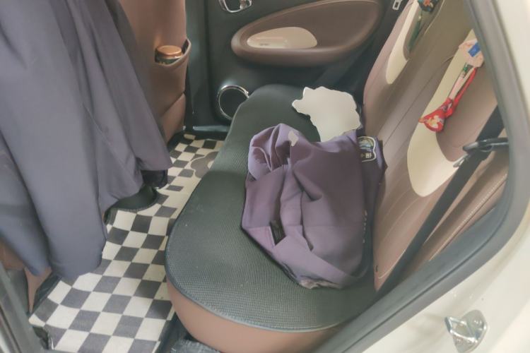 Used Wuling Bingo 2023 333 km Lingxi Connected Version Left Rear Seat