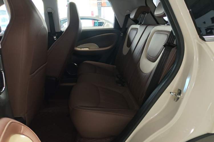 Used Wuling Bingo 2023 410 km Lingxi Deluxe Edition Left Rear Seat