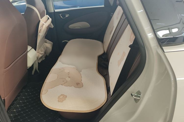 Used Wuling Bingo 2023 333 km Lingxi Connected Version Left Rear Seat