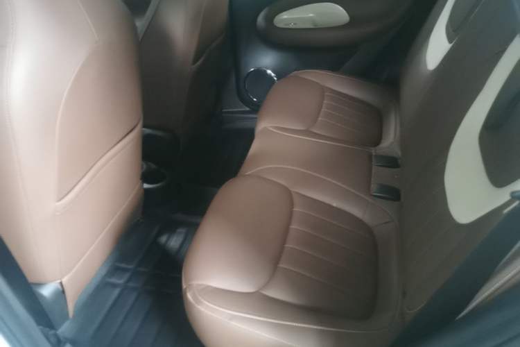 Used Wuling Bingo 2023 333 km Enjoyment Version Left Rear Seat