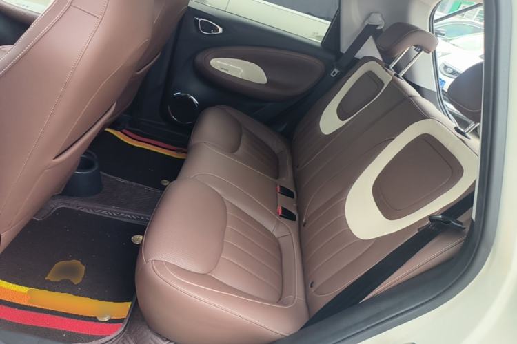 Used Wuling Bingo 2023 333 km Lingxi Connected+ Version Left Rear Seat