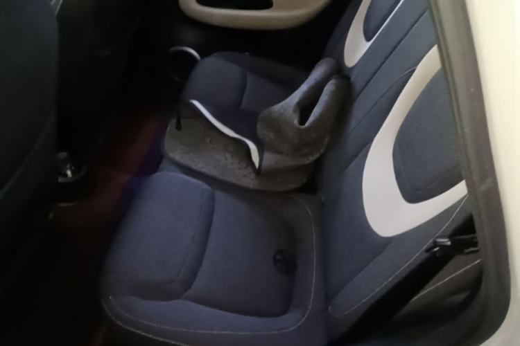 Used Wuling Bingo 2023 203km Light Edition Left Rear Seat