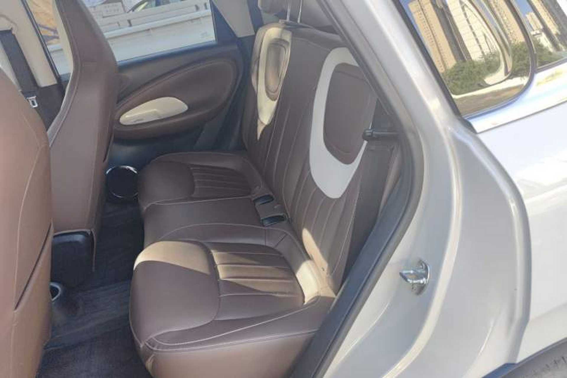 Used Wuling Bingo 2023 333 km Lingxi Connected+ Version Left Rear Seat