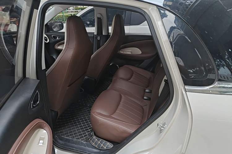 Used Wuling Bingo 2023 333km Enjoy+ Version Left Rear Seat
