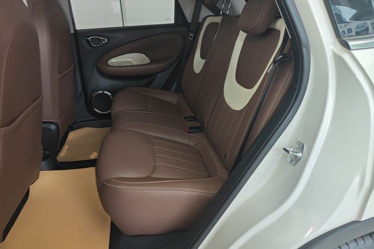 Used Wuling Bingo 2023 203km Comfort Edition Left Rear Seat