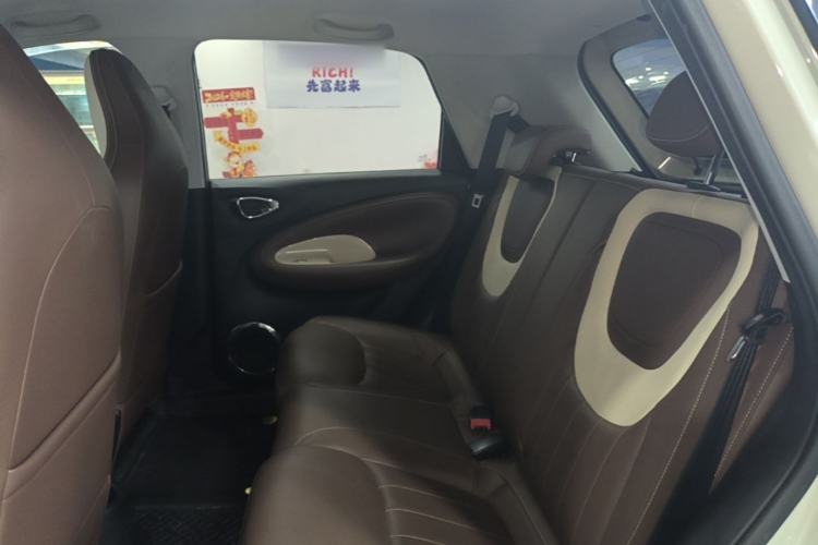 Used Wuling Bingo 2023 333 km Lingxi Connected Version Left Rear Seat