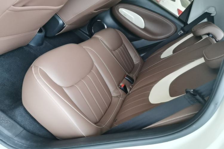 Used Wuling Bingo 2023 410 km Lingxi Deluxe Edition Left Rear Seat