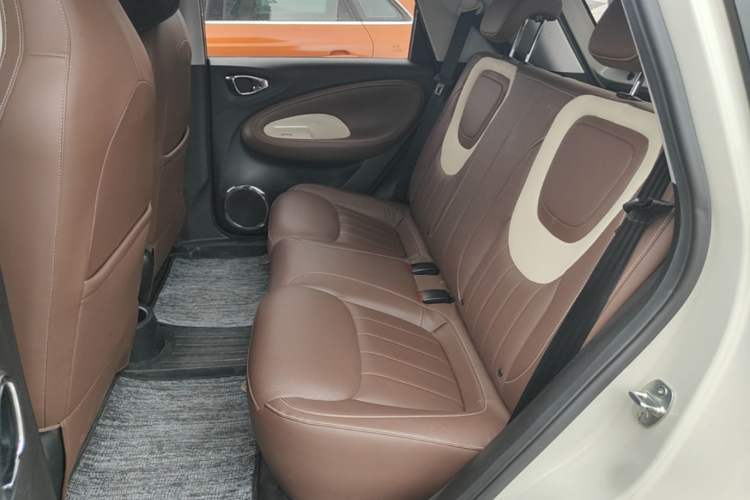 Used Wuling Bingo 2023 410 km Lingxi Deluxe Edition Left Rear Seat