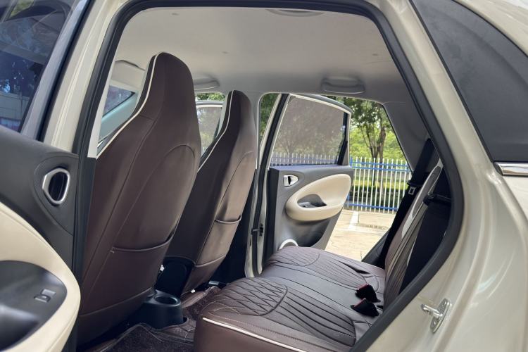 Used Wuling Bingo 2023 203km Light Edition Left Rear Seat