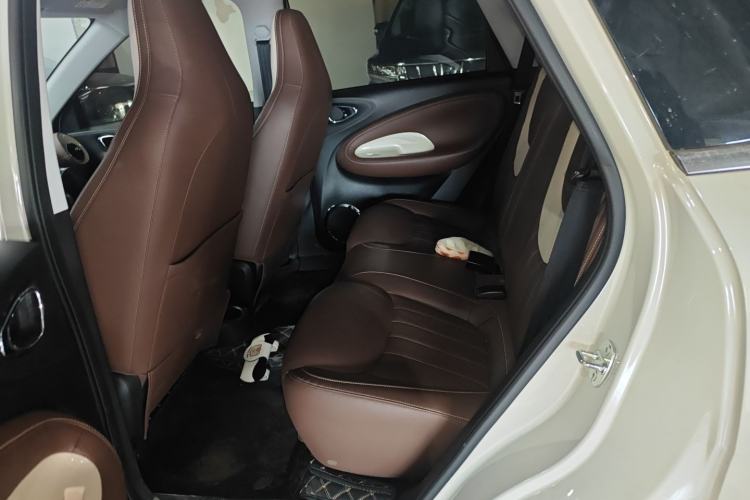Used Wuling Bingo 2023 333 km Lingxi Connected+ Version Left Rear Seat